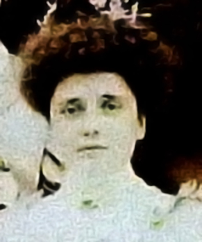 Louise Guillé 1907